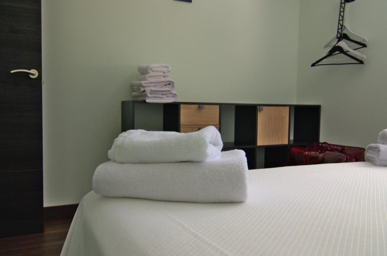 Apartamentos Cubicos Bronchales Luaran gambar